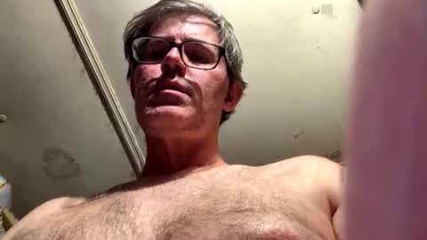 Snapshot of plummer073 chatting on 27, 4, 2026 HardCock073 online show from 27, 4, 2026