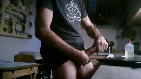 Snapshot of plus84u chatting on 9, 1, 2026 Fratzz online show from 9, 1, 2026