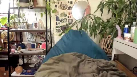 Goddess Pluto online show from 4, 12, 2025