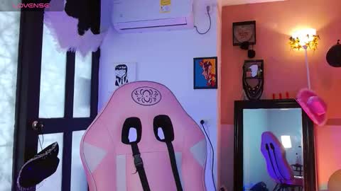 poison_liv online show from 8, 2, 2026