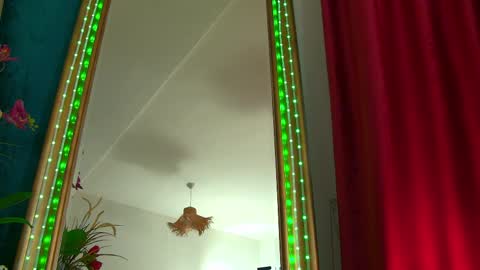 poison_milf_ online show from 4, 4, 2026