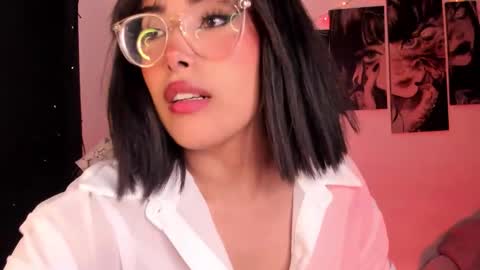 Willow                      Hours 12pm to 630pm Colombian time FRIDAY AND SUNDAY FREE DAYS online show from 20, 12, 2025