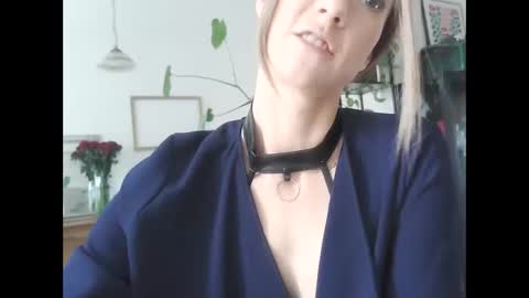 Snapshot of pokusss chatting on 15, 10, 2025 pokusss online show from 15, 10, 2025