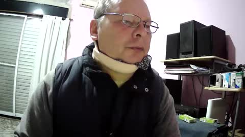 Snapshot of pol22010 chatting on 1, 6, 2026 Polako online show from 1, 6, 2026