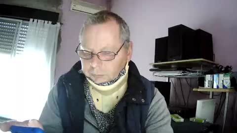 Snapshot of pol22010 chatting on 6, 6, 2026 Polako online show from 6, 6, 2026