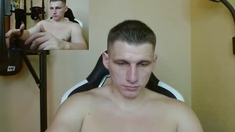 Snapshot of poliglotjoe chatting on 15, 12, 2024 Poliglot online show from 15, 12, 2024