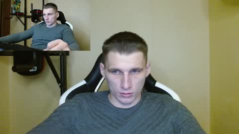 Snapshot of poliglotjoe chatting on 27, 12, 2024 Poliglot online show from 27, 12, 2024