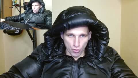 Snapshot of poliglotjoe chatting on 30, 12, 2024 Poliglot online show from 30, 12, 2024