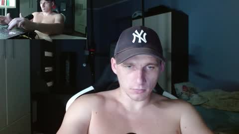 Snapshot of poliglotjoe chatting on 13, 10, 2025 Poliglot online show from 13, 10, 2025