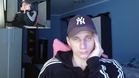 Snapshot of poliglotjoe chatting on 11, 11, 2025 Poliglot online show from 11, 11, 2025