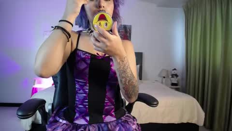 Snapshot of polilla_10_ chatting on 4, 12, 2024 Poli online show from 4, 12, 2024
