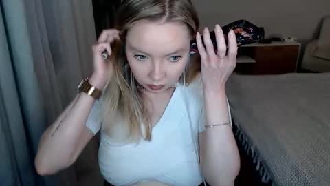 PolinaJones online show from 9, 6, 2026