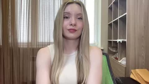 Snapshot of polishangel222 chatting on 6, 7, 2026 polishangel222 online show from 6, 7, 2026