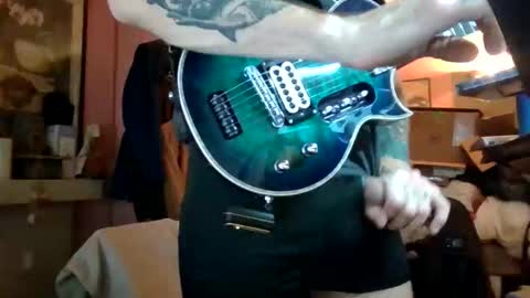 Snapshot of polishrifle3 chatting on 21, 10, 2025 jaws online show from 21, 10, 2025