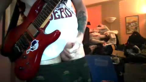 Snapshot of polishrifle3 chatting on 11, 11, 2025 jaws online show from 11, 11, 2025