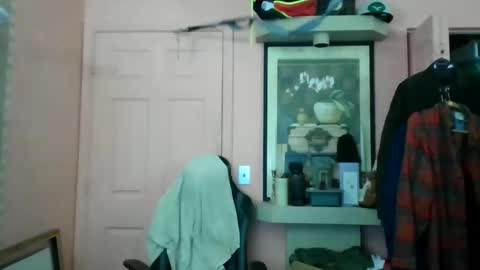 Snapshot of polishrifle3 chatting on 28, 5, 2026 jaws online show from 28, 5, 2026