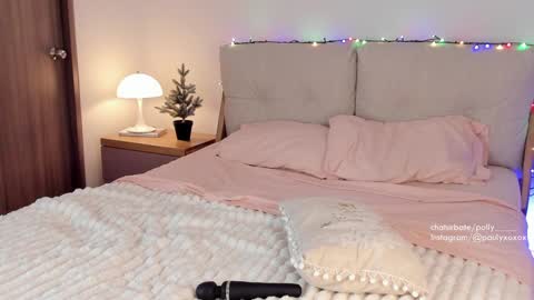 Polly online show from 13, 12, 2024