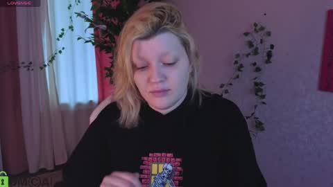 Polly online show from 22, 5, 2026