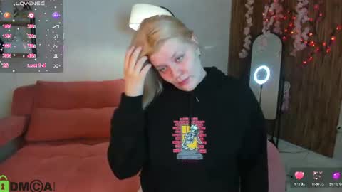 Snapshot of polly__mayer chatting on 9, 7, 2026 Polly online show from 9, 7, 2026