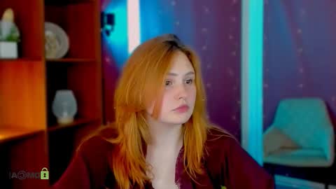 polly_cute1 online show from 25, 2, 2026