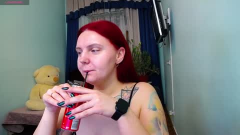Snapshot of pollygreen chatting on 3, 1, 2025 Olivia online show from 3, 1, 2025