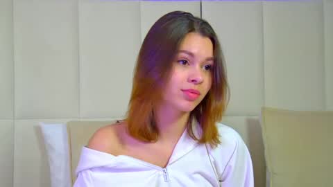 Polly online show from 12, 3, 2025