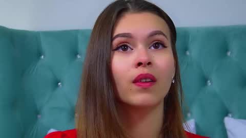 Polly online show from 27, 9, 2025