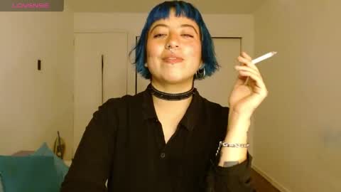 Poly online show from 10, 4, 2026