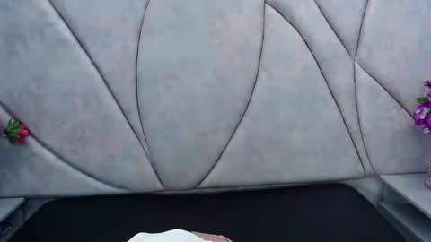 poly sasha  online show from 14, 12, 2024