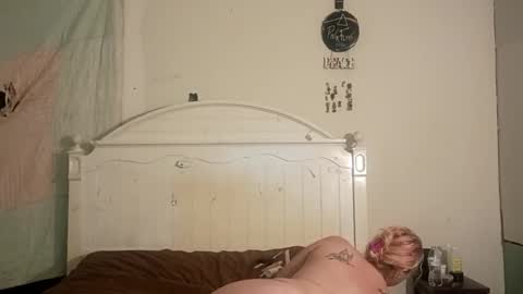 Snapshot of pookie157986 chatting on 14, 10, 2025 pookie157986 online show from 14, 10, 2025