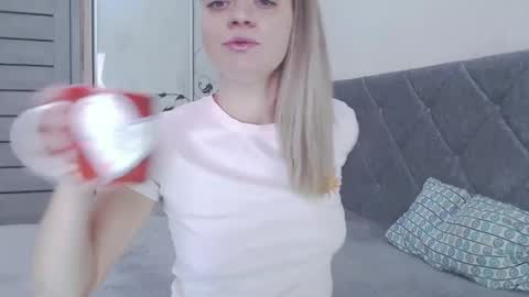 Snapshot of popkornmolli chatting on 5, 2, 2025 popkornmolli online show from 5, 2, 2025