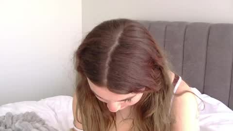 Snapshot of poppyjoyyy chatting on 2, 4, 2026 Poppy Joy online show from 2, 4, 2026
