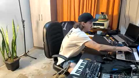 Snapshot of porngreen10 chatting on 17, 10, 2025 porngreen10 online show from 17, 10, 2025