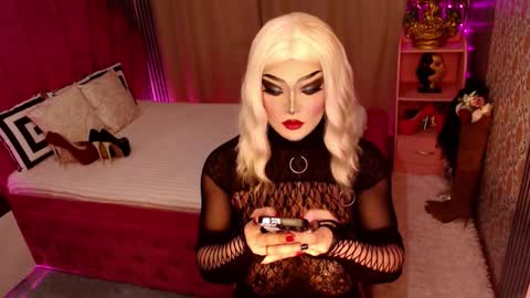 Snapshot of pornstarshaina chatting on 24, 12, 2024 pornstarshaina online show from 24, 12, 2024