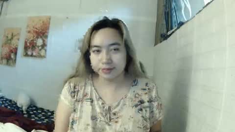 Snapshot of pornstarshaina chatting on 2, 1, 2025 pornstarshaina online show from 2, 1, 2025