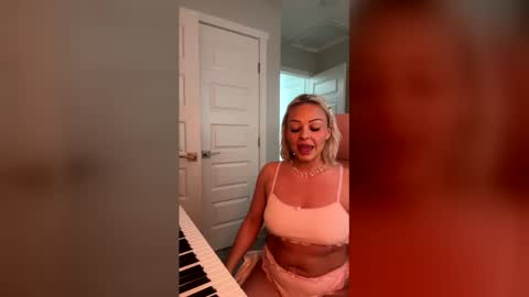 Porscha Bendz online show from 23, 4, 2026