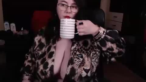 Snapshot of posh_mistress chatting on 18, 12, 2025 PoshMistres online show from 18, 12, 2025