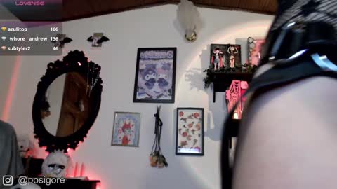 Snapshot of posigore chatting on 27, 1, 2025 Anna Goth independient model online show from 27, 1, 2025