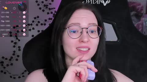 Robyn online show from 5, 3, 2026