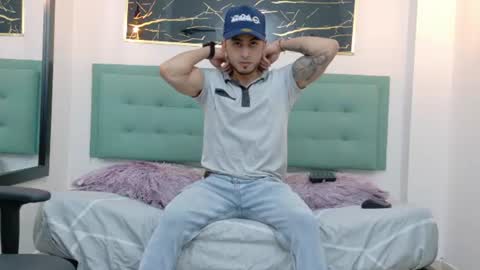 Snapshot of powerlustx chatting on 8, 7, 2026 online show from 8, 7, 2026