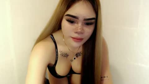 MAXXINE online show from 11, 3, 2026