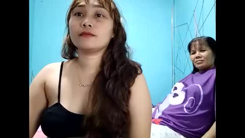 Snapshot of preggyliz chatting on 10, 2, 2025 preggyliz online show from 10, 2, 2025