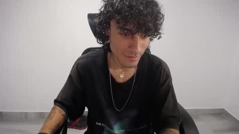 Plux online show from 7, 3, 2025