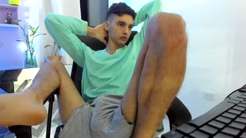 Snapshot of pressure_xxx_420 chatting on 17, 12, 2024 PRESSURE online show from 17, 12, 2024