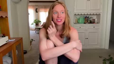 Snapshot of pretendlunch chatting on 19, 7, 2026 Pretend online show from 19, 7, 2026