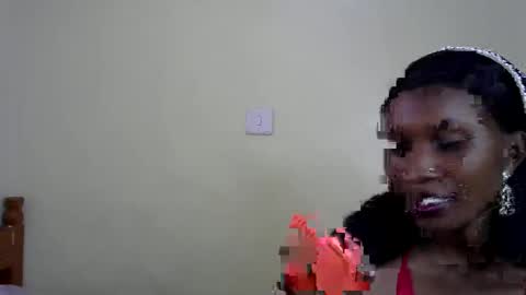 Snapshot of prettiekelly chatting on 5, 3, 2025 prettiekelly online show from 5, 3, 2025