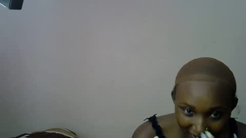 Snapshot of prettiekelly chatting on 9, 3, 2025 prettiekelly online show from 9, 3, 2025