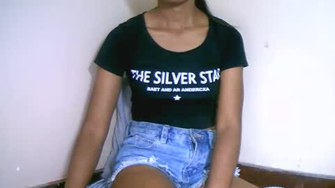 prettiethalia online show from 1, 11, 2025