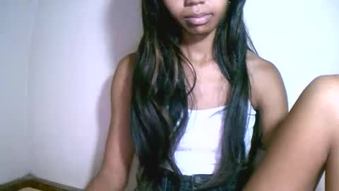 prettiethalia online show from 4, 3, 2026