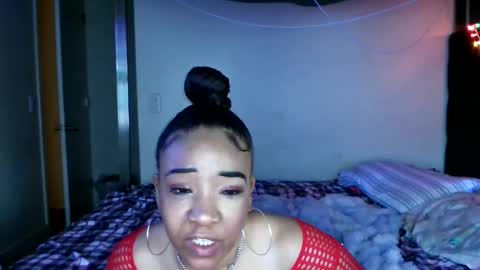 Yasmine pretty online show from 9, 3, 2025